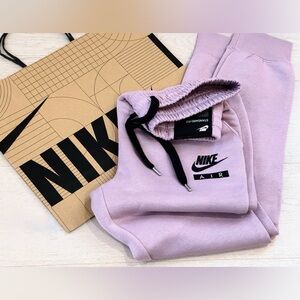 Rare NIKE Air Sweatpants/Joggers Pink Sweat Pants Women’s Small NEW!